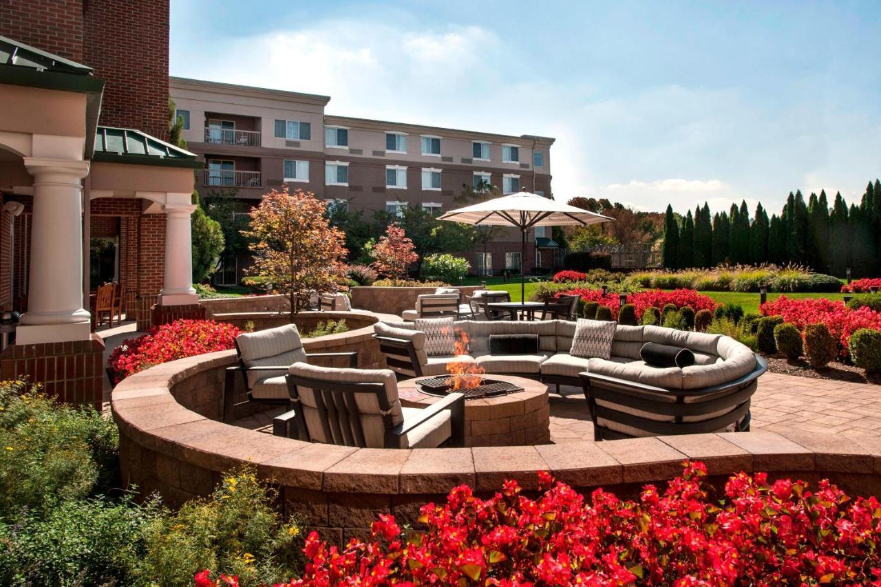 Courtyard By Marriott Basking Ridge Exterior photo